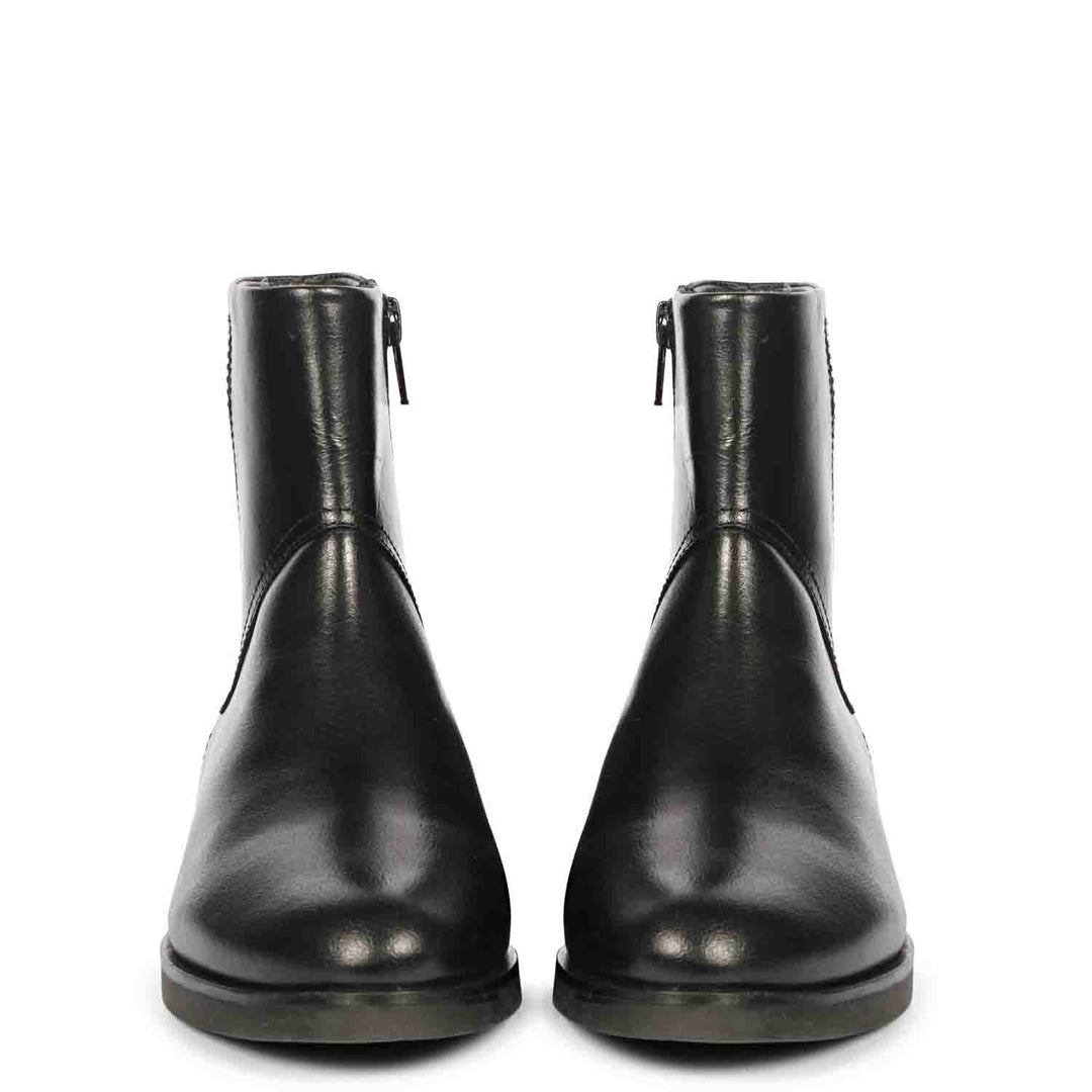 Saint Ryann Black Leather Handcrafted  InSide Zippers Ankle Boots