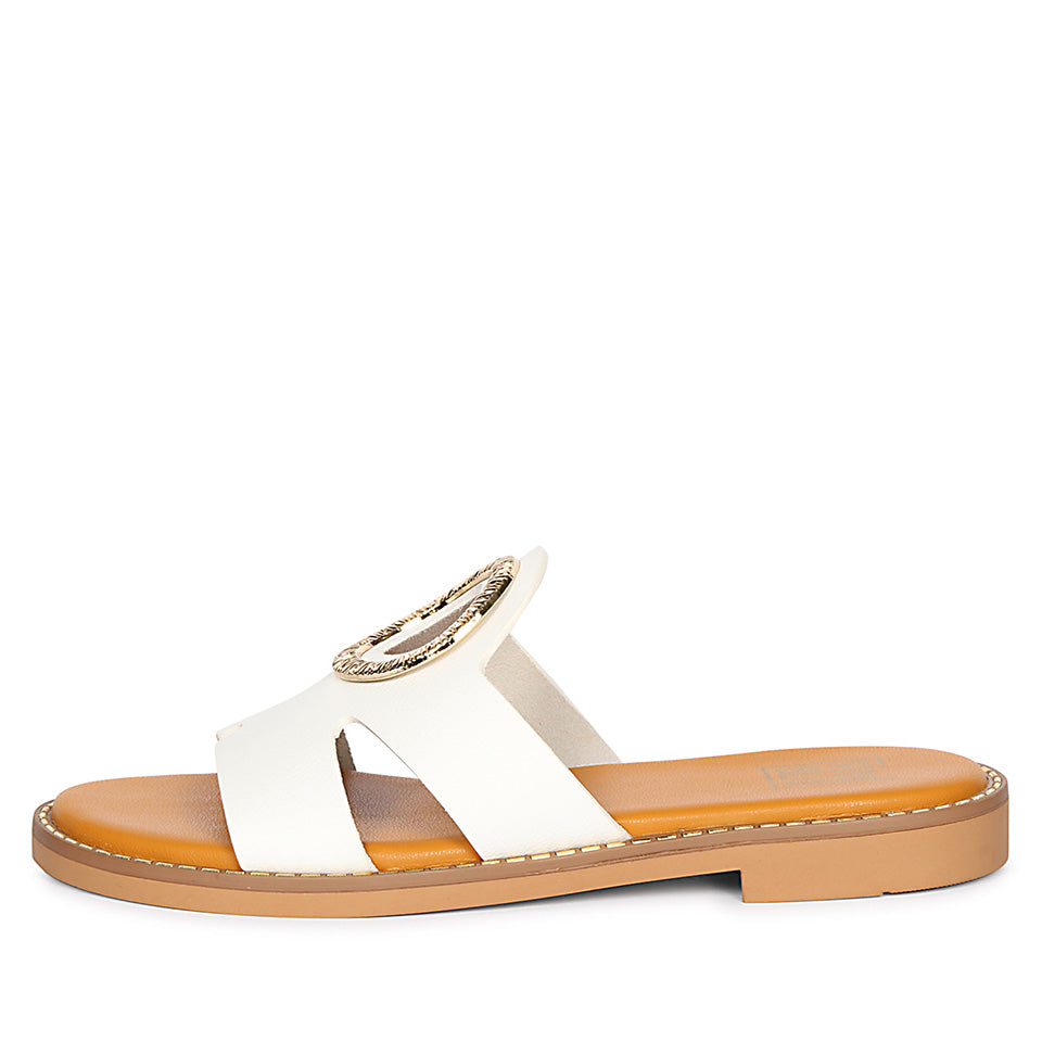 Enrisa White Leather Flat Sandals