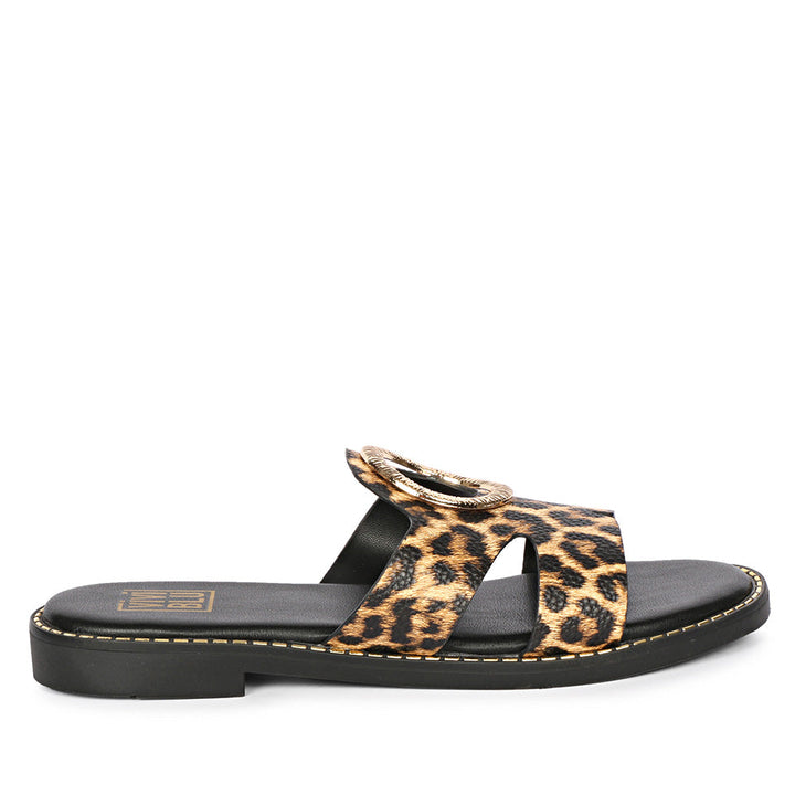 Enrisa Leo Flat Sandals