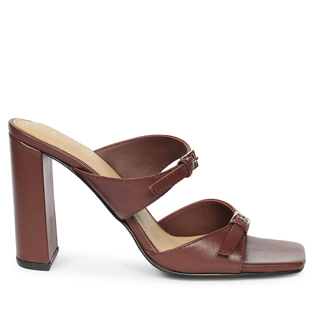 Saint Mallory Buckle Port Royale Leather Heels