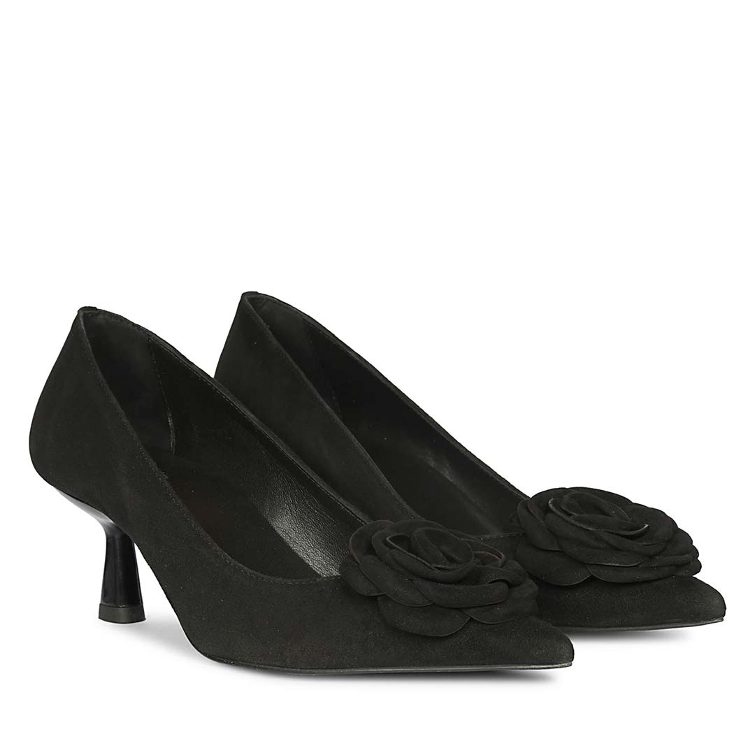 Saint Cora Black Rose Embellished Leather Pumps