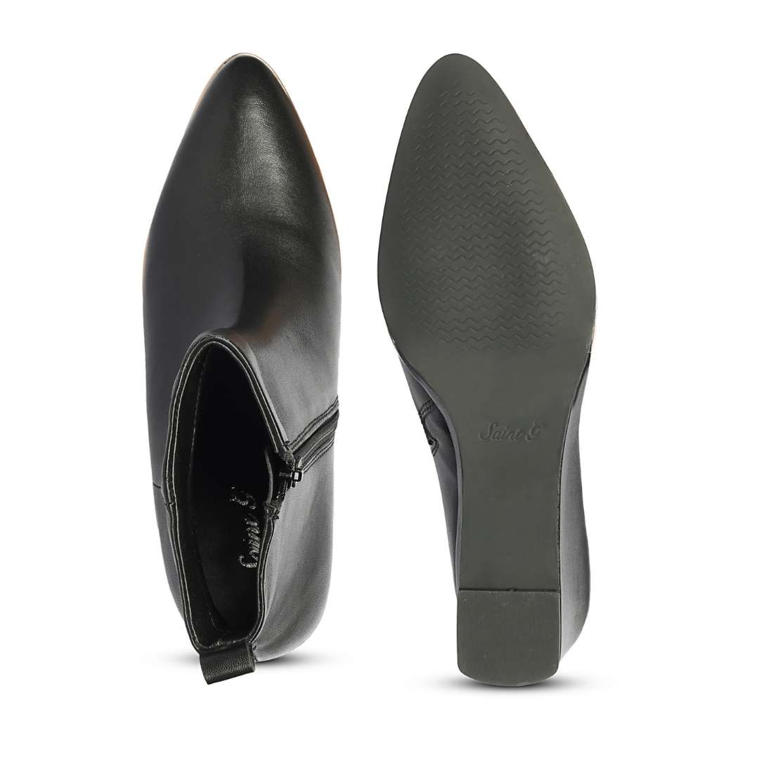 Saint Maelis Black Leather Wedge heel Ankle boots