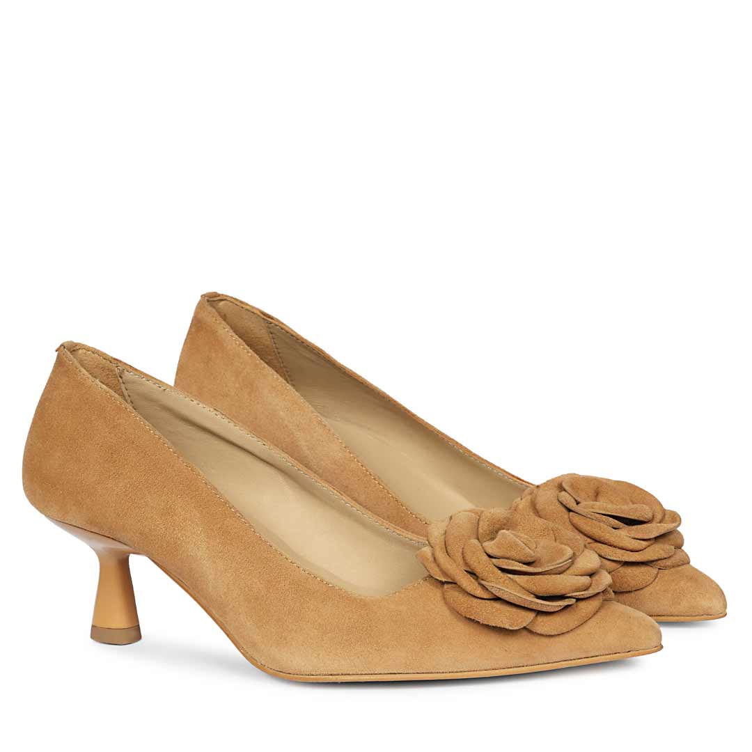 Saint Cora Tan Rose Embellished Leather Pumps