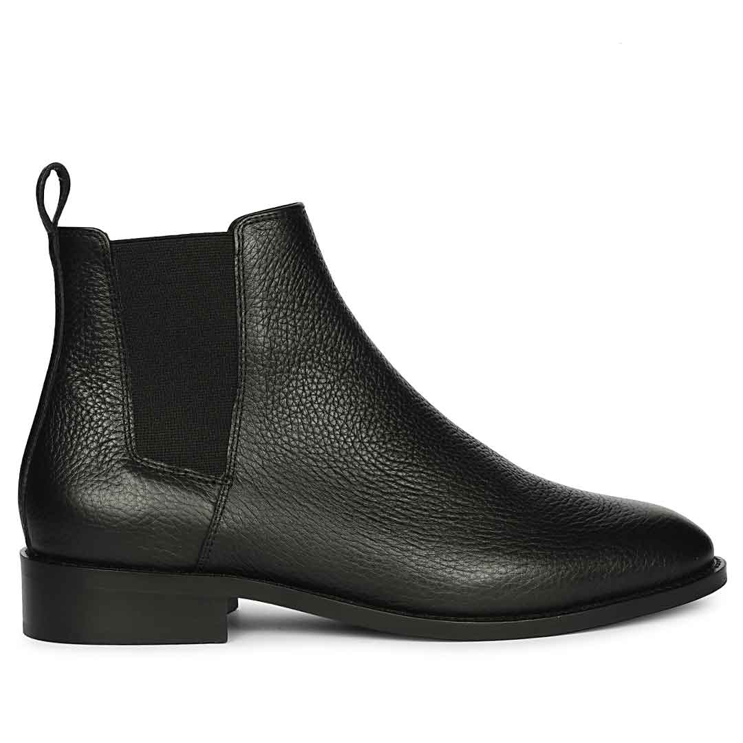 Saint Andrés Black Leather Chelsea Boots