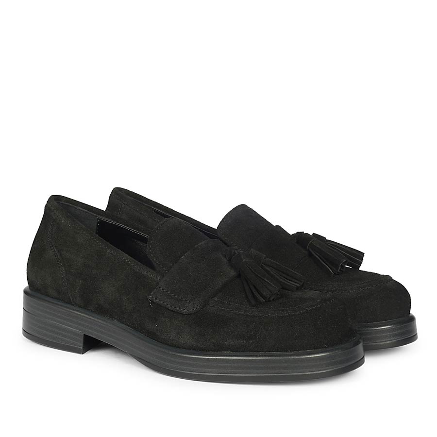 Saint Simone Black Leather Tassel Moccasins