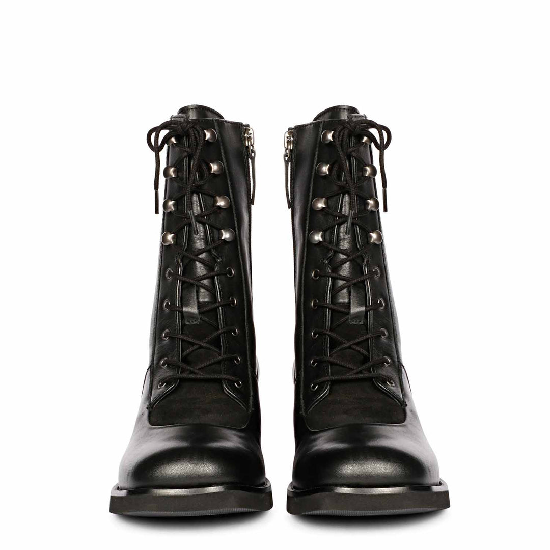 Saint Kayla's Black Leather Lace-Up Boots - High Ankle Fashion