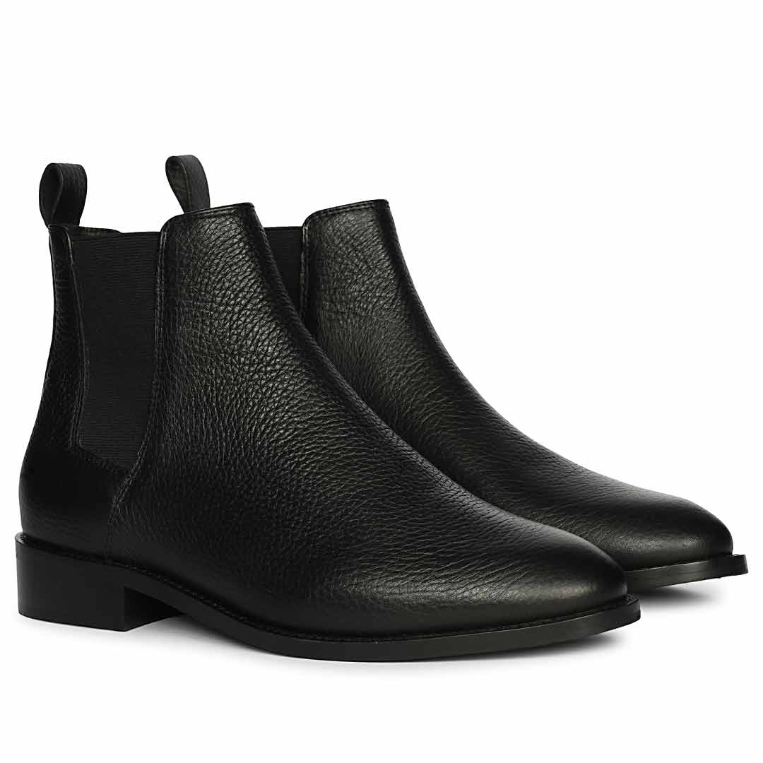Saint Andrés Black Leather Chelsea Boots