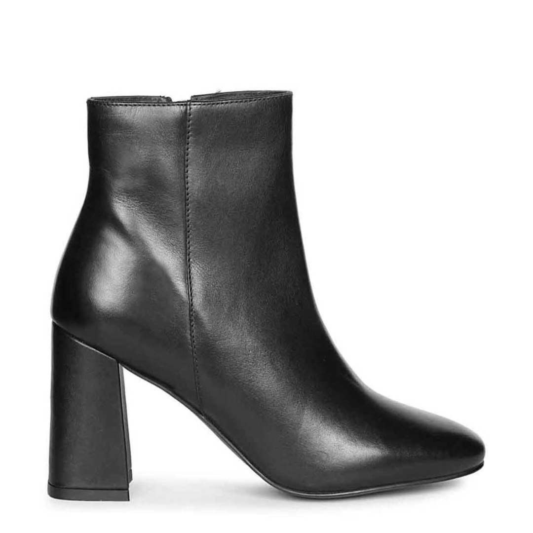 Saint Alexa Black Leather Ankle Boots