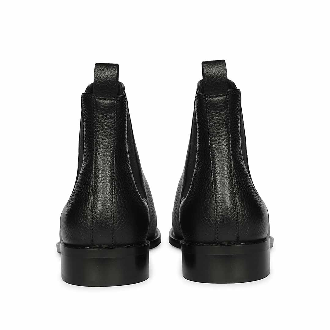 Saint Andrés Black Leather Chelsea Boots