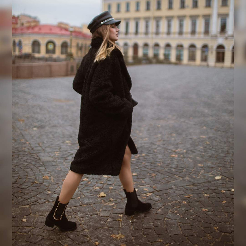 Sleek and stylish Saint Alice Black Leather High Ankle Boots for a timeless fashion statement. Elevate your look with these chic and comfortable boots.