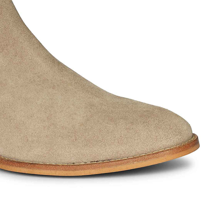 Saint Grimoald Beige Suede Chelsea boots
