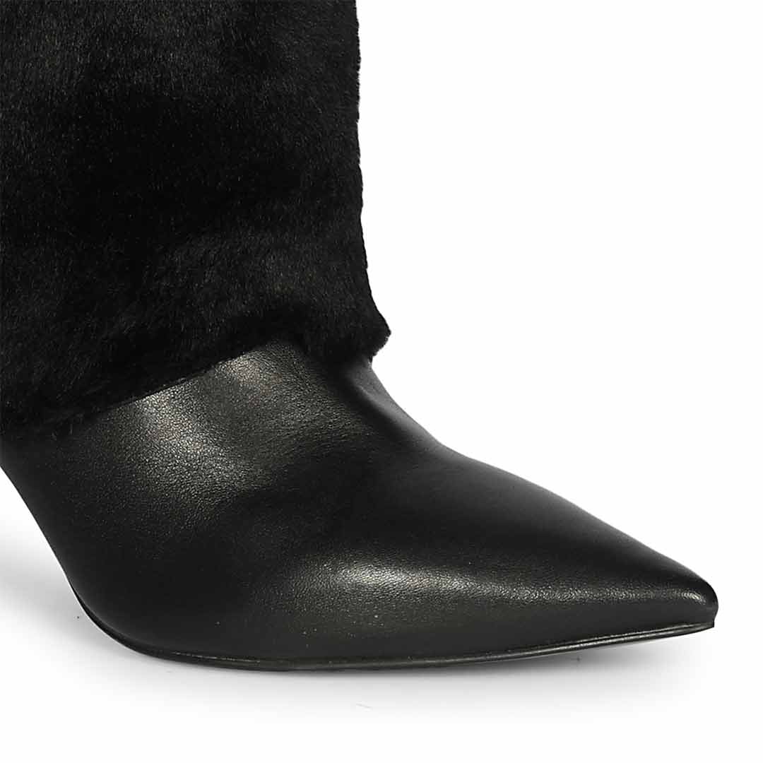 Saint Solveig Fur Cuff Black Leather Calf Boots