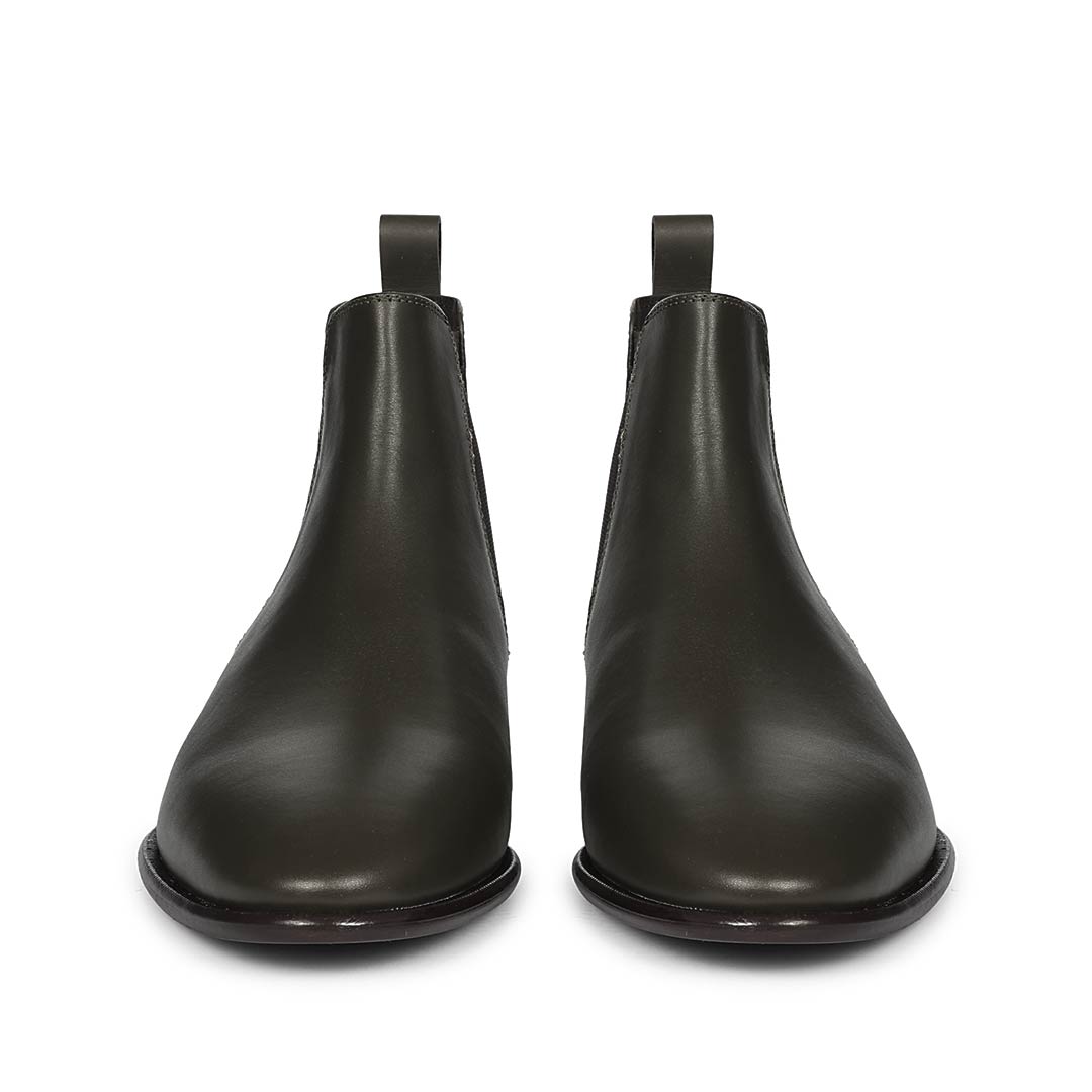 Saint Vittorio Olive Crust Leather Chelsea Boots