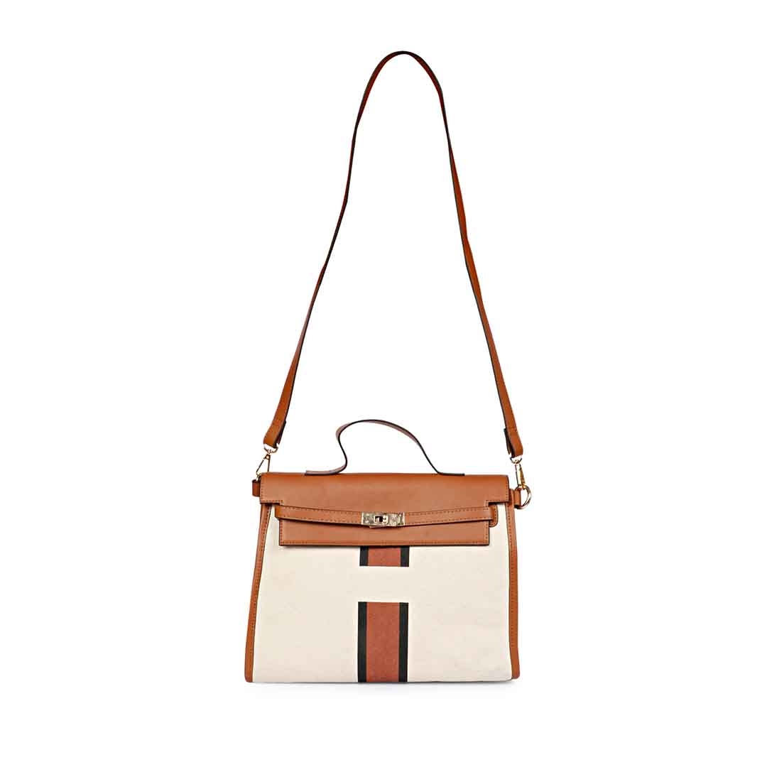 Favore Leather Off White Bucket Handheld Bag