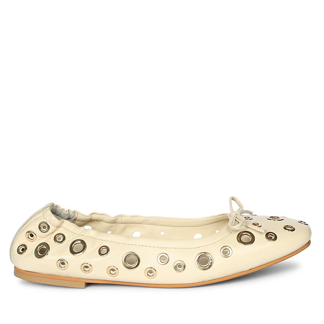 Saint Rovella Off White Eyelet Ballet Flats