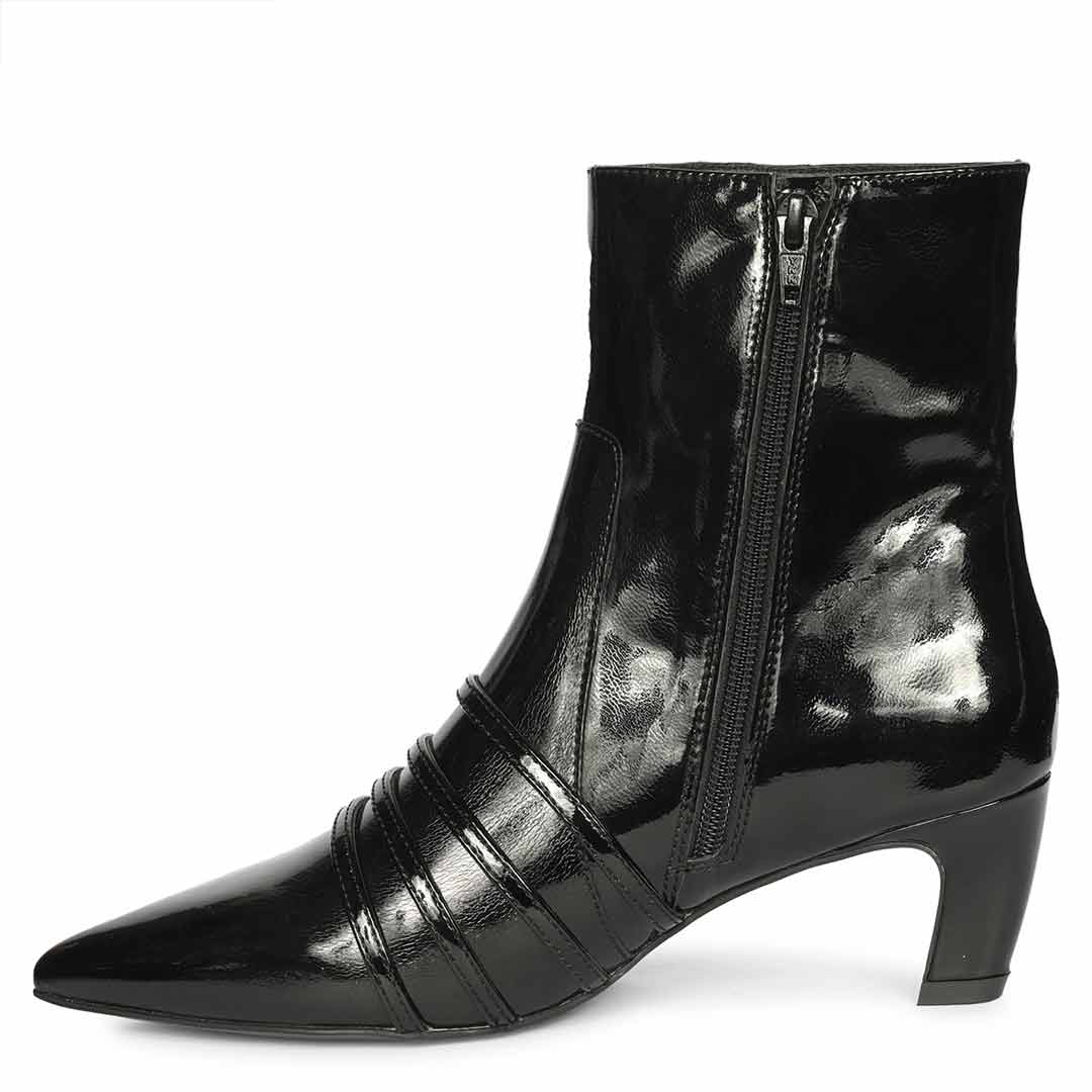 Saint Chloé Black Print Leather Kitten Heel Ankle Boots