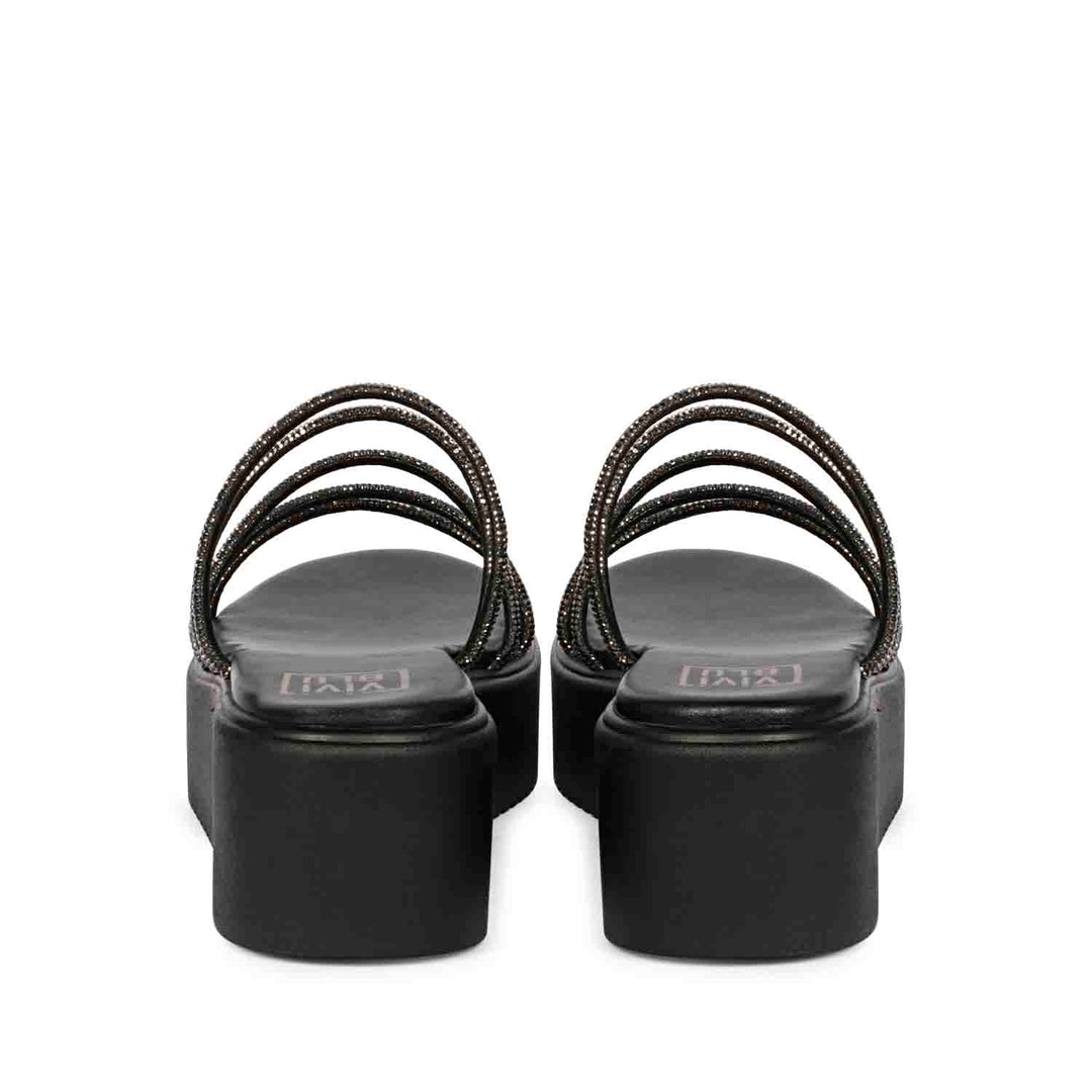 ViviBlu Black Leather Platform Sandals Embellished With Black Straps