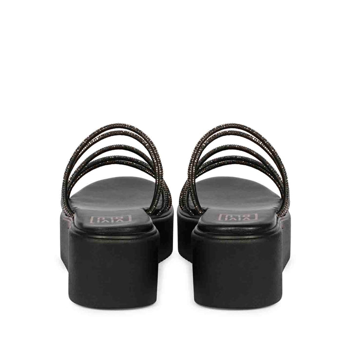 ViviBlu Black Leather Platform Sandals Embellished With Black Straps