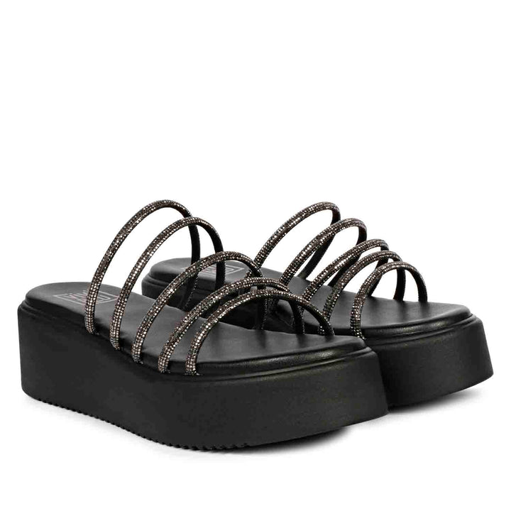ViviBlu Black Leather Platform Sandals Embellished With Black Straps