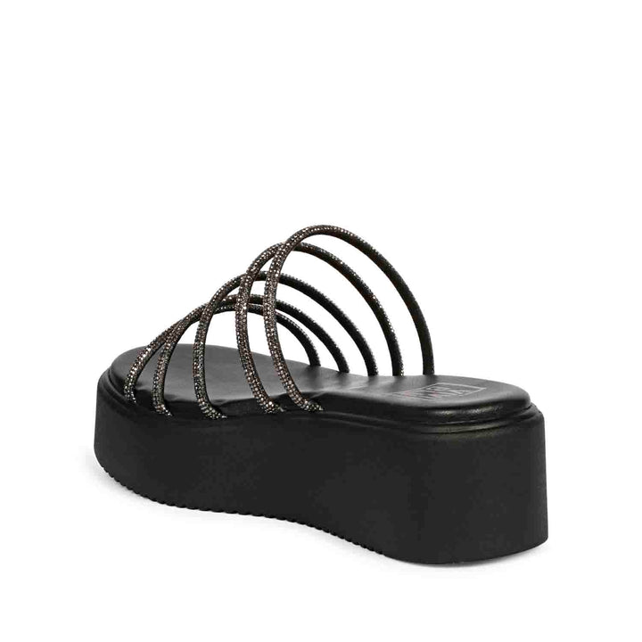 ViviBlu Black Leather Platform Sandals Embellished With Black Straps