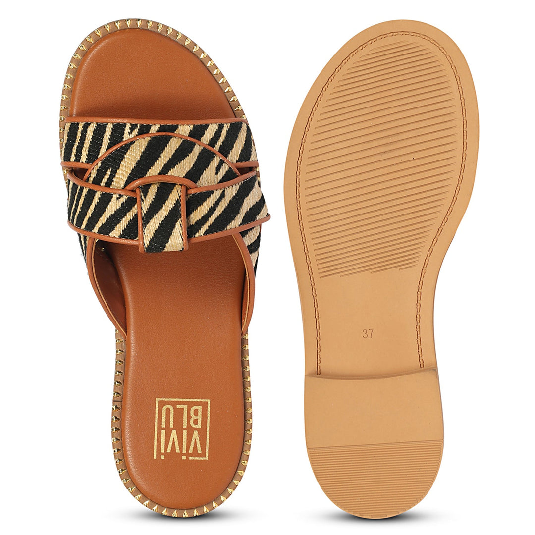 Jaylani Beige Leather Flat Sandals