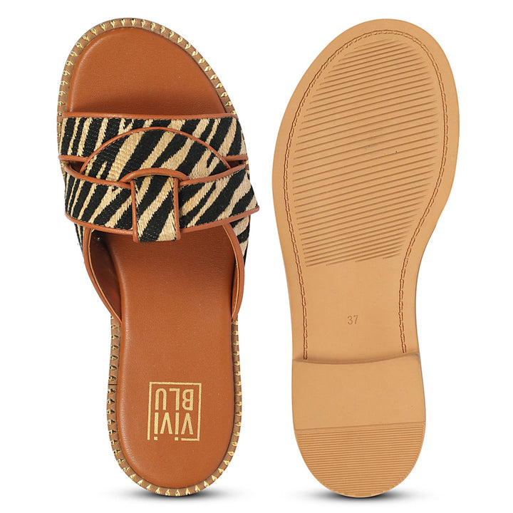 Jaylani Beige Leather Flat Sandals