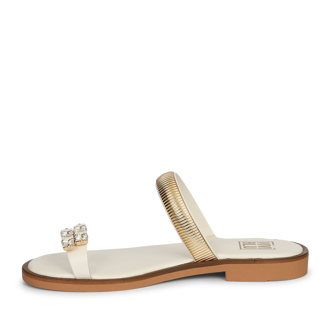 Stevie Off White Leather Flat Sandals