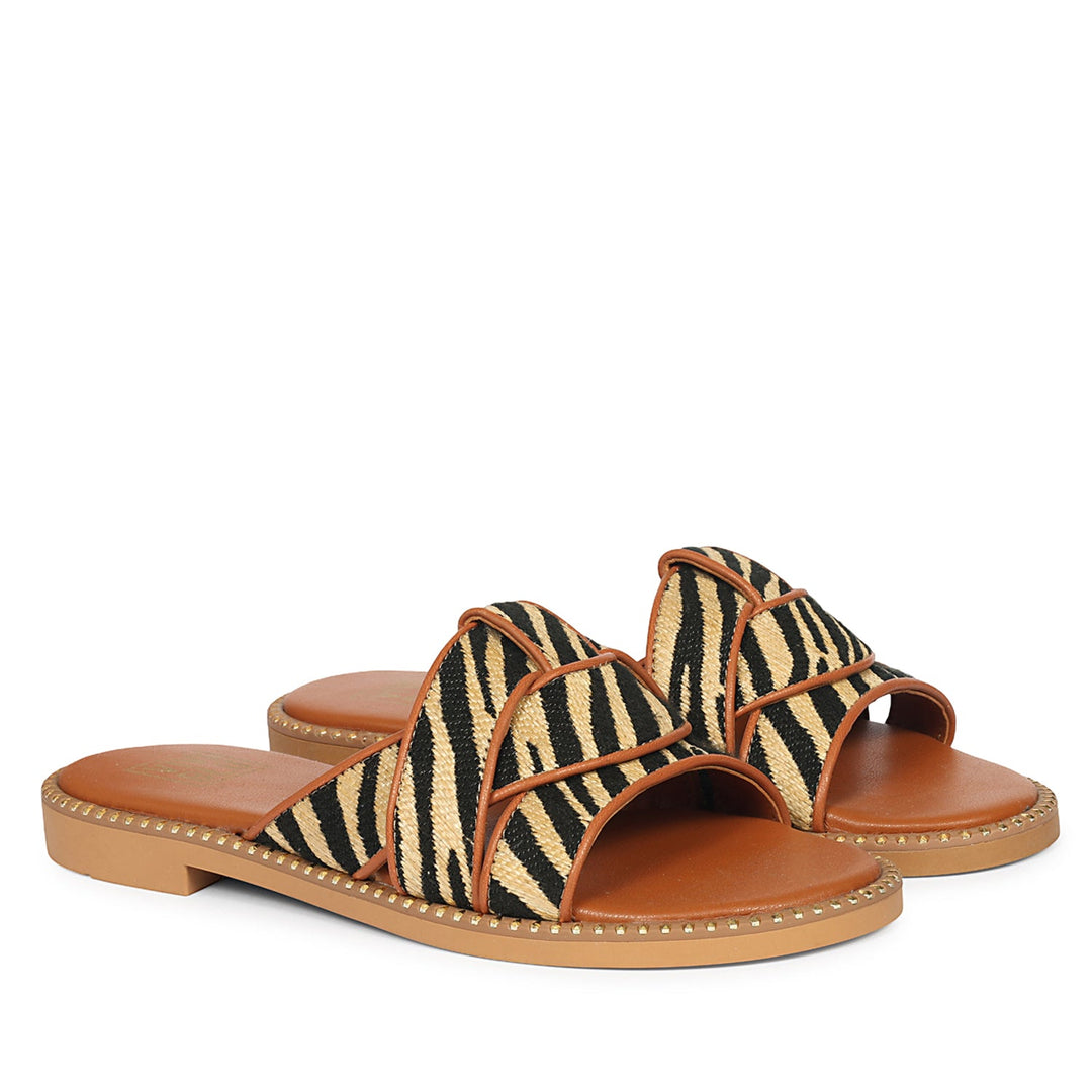 Jaylani Beige Leather Flat Sandals