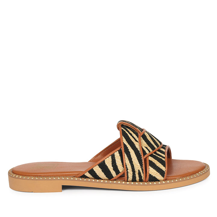 Jaylani Beige Leather Flat Sandals
