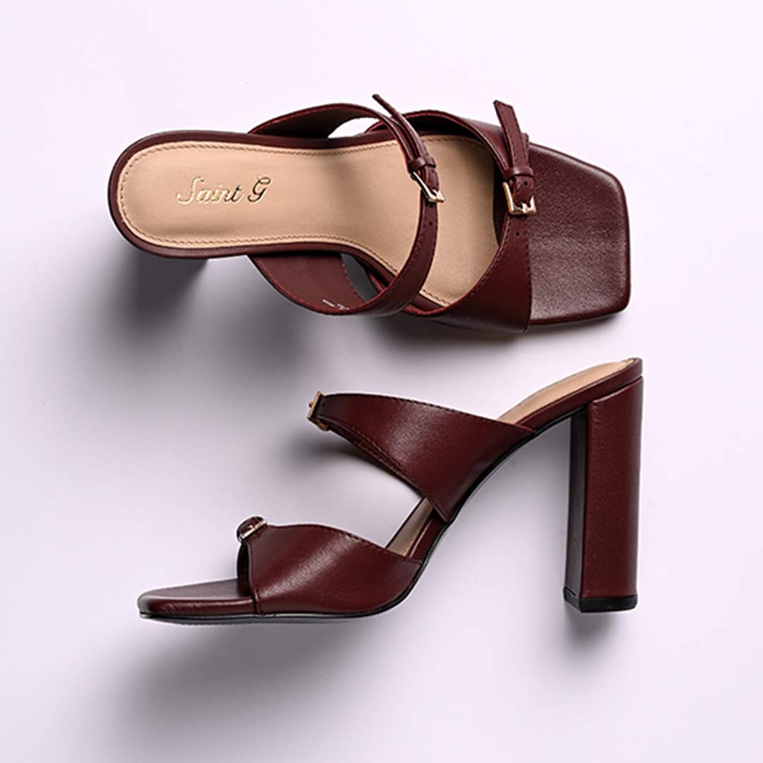 Saint Mallory Buckle Port Royale Leather Heels