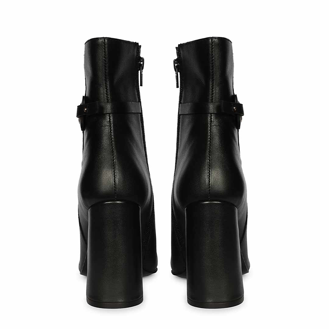 Saint Lana Golden Ring Black Leather High Ankle