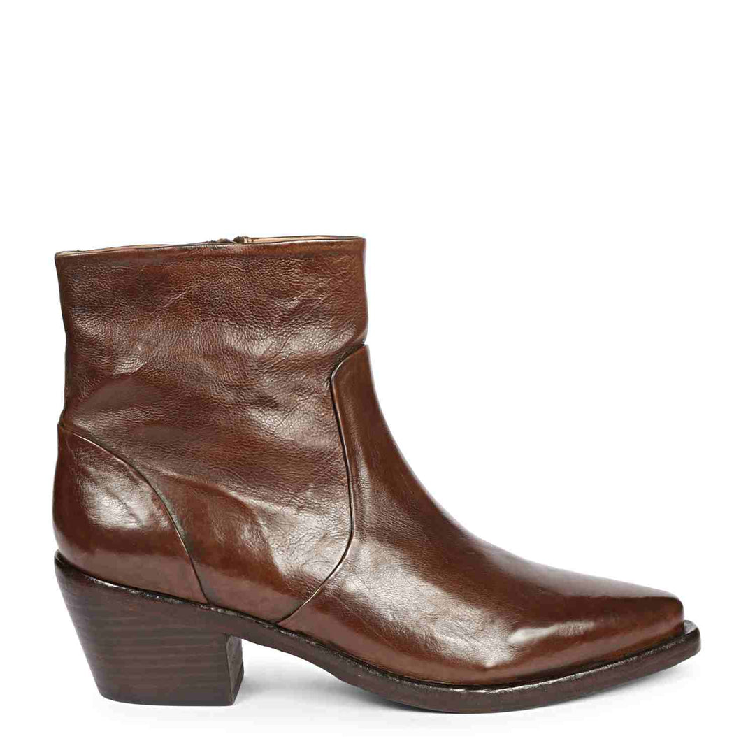 Saint Emelia Brown Leather Washed Ankle Boots