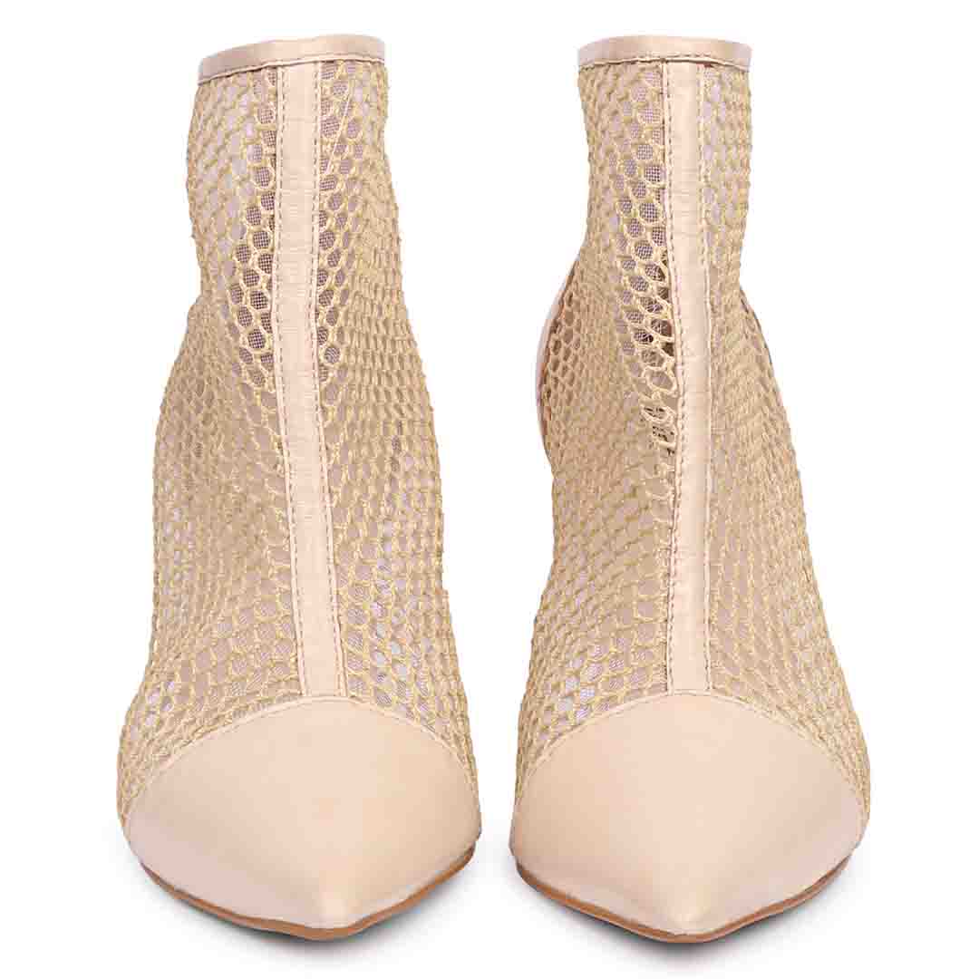 Saint Kinslee Ivory Mesh & Suede Leather Pumps