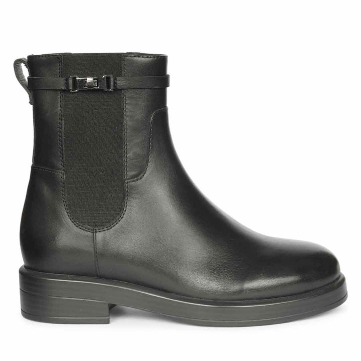 Saint Daisy Black Crust Leather High Ankle Boots