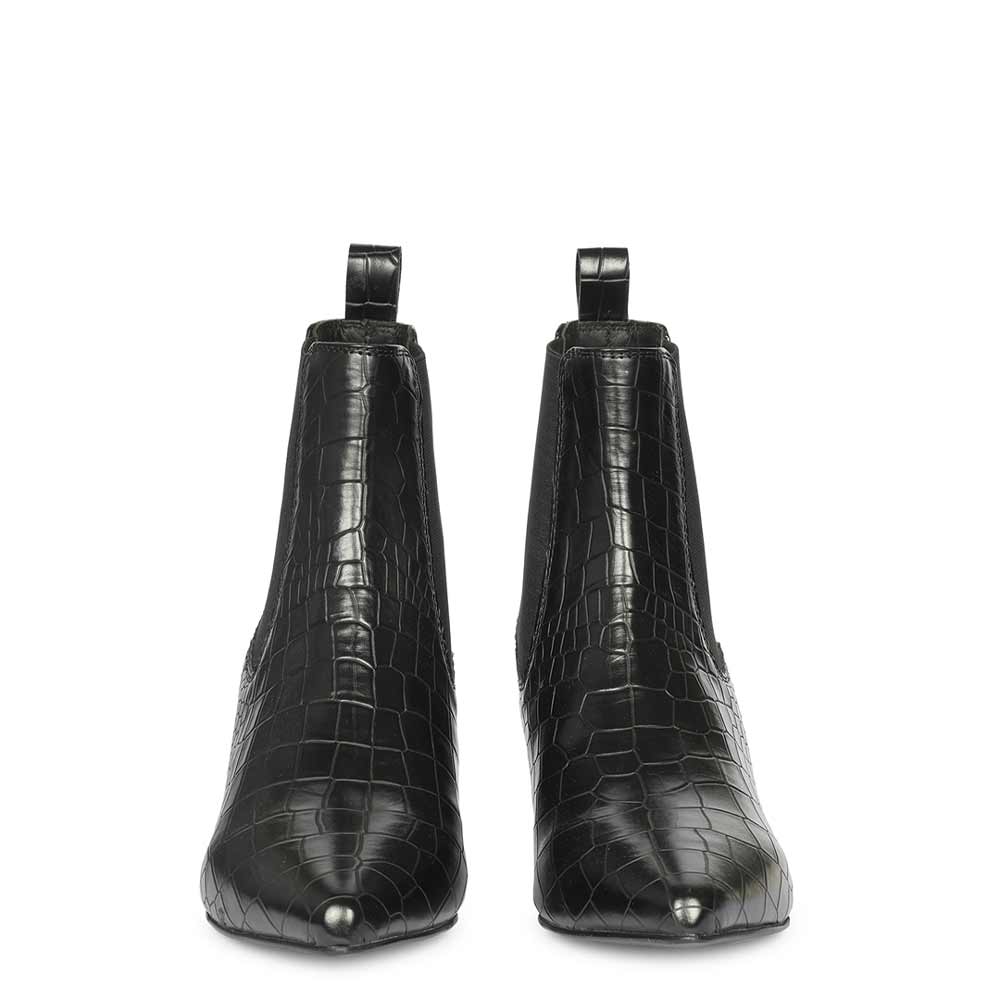 Saint Chloé Snake Black Leather Kitten Heel Ankle Boots