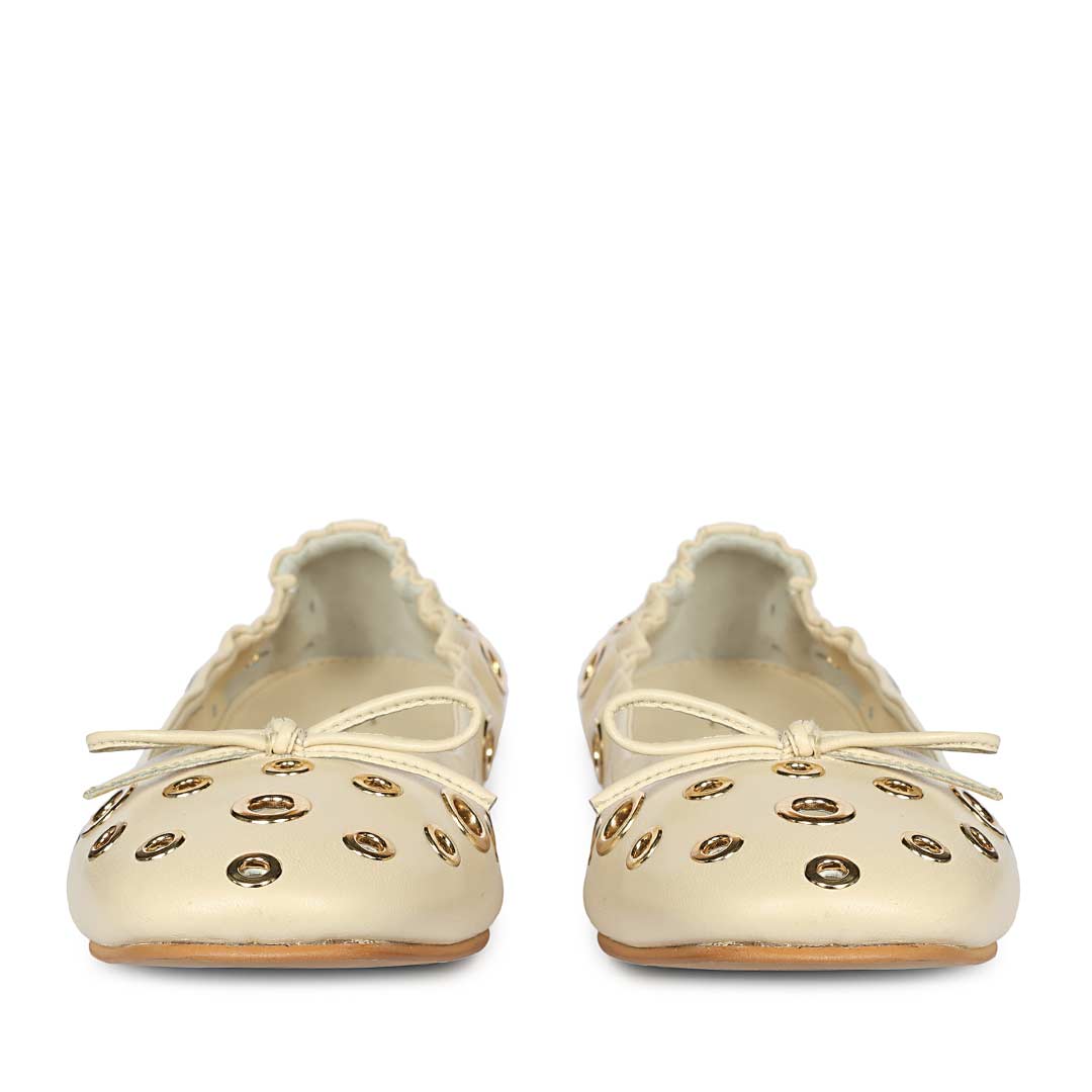 Saint Rovella Off White Eyelet Ballet Flats