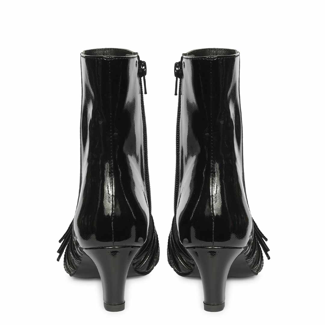 Saint Chloé Black Print Leather Kitten Heel Ankle Boots