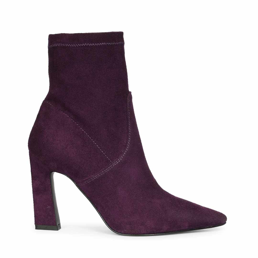 Saint Aubergine Leather Ankle Boots