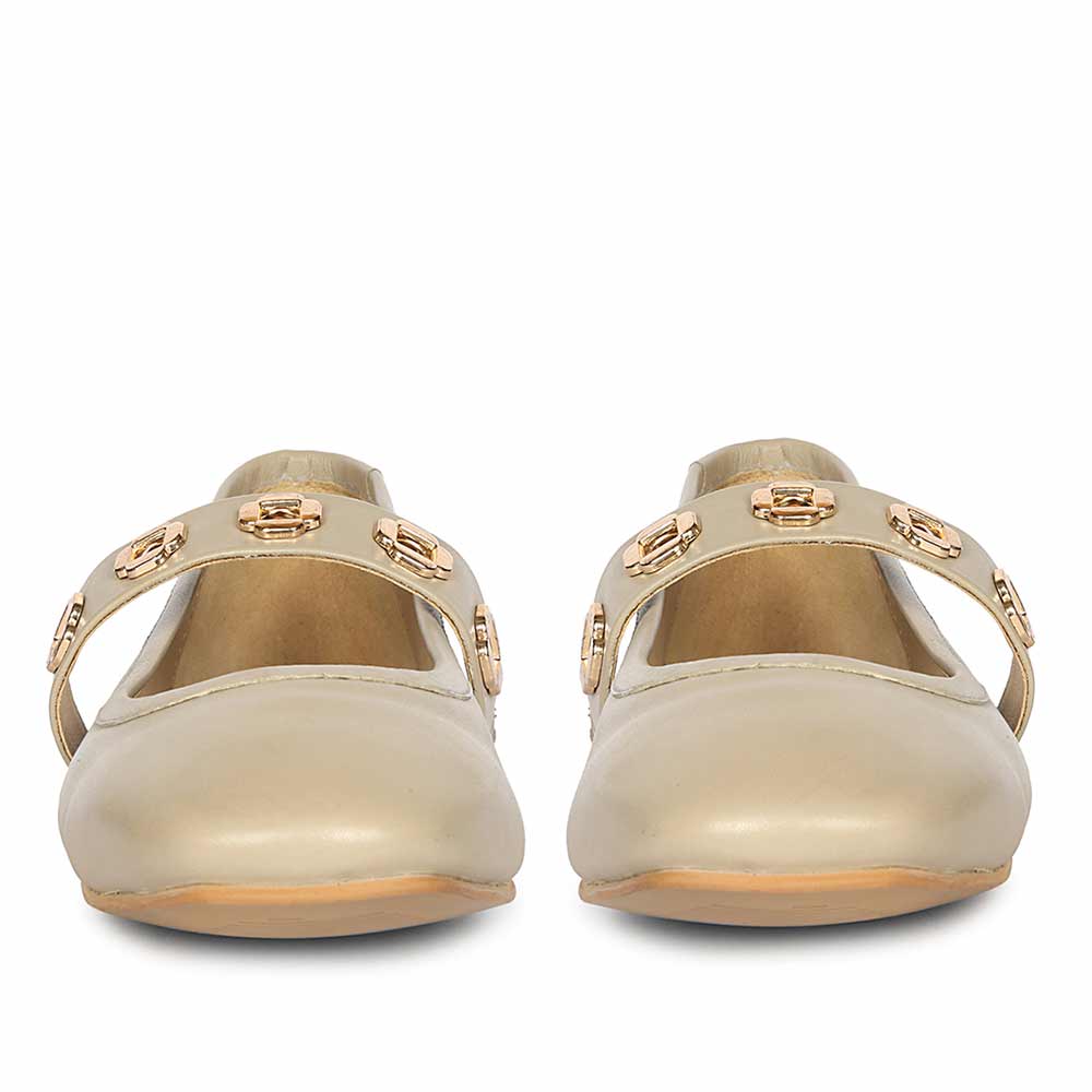 Saint Olwen Flower Eyelets Beige Leather Ballet Flats