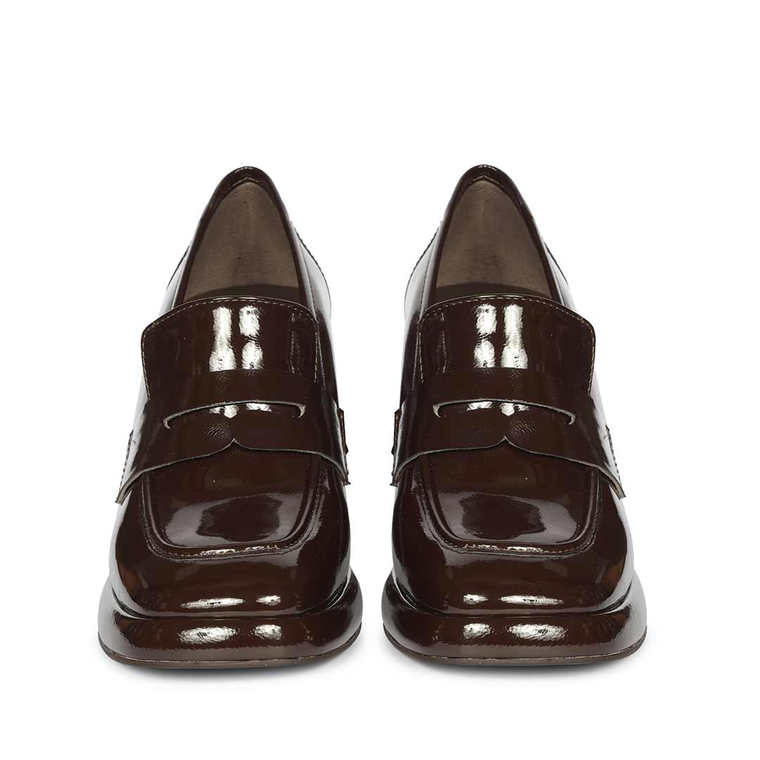 Saint Belen Choco Brown Crinkle Patent Moccasins