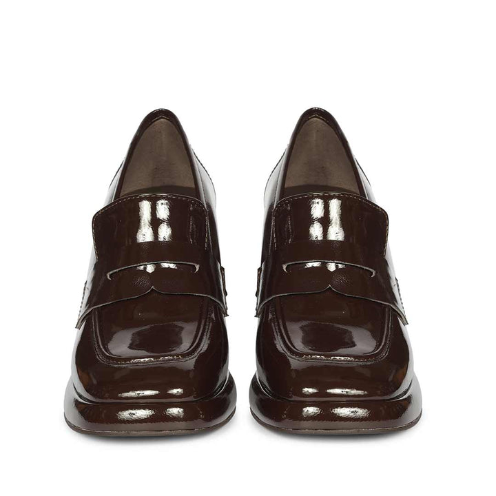 Saint Belen Choco Brown Crinkle Patent Moccasins