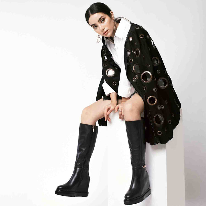 Saint Audrey Wedge Heel Boots - Fashionable Chain Décor
