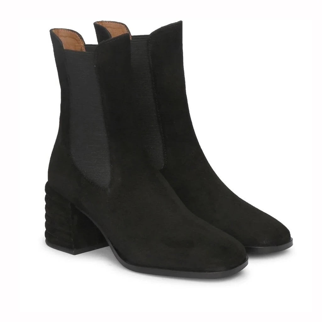 Rachel Black Leather High Ankle Chelsea Boots
