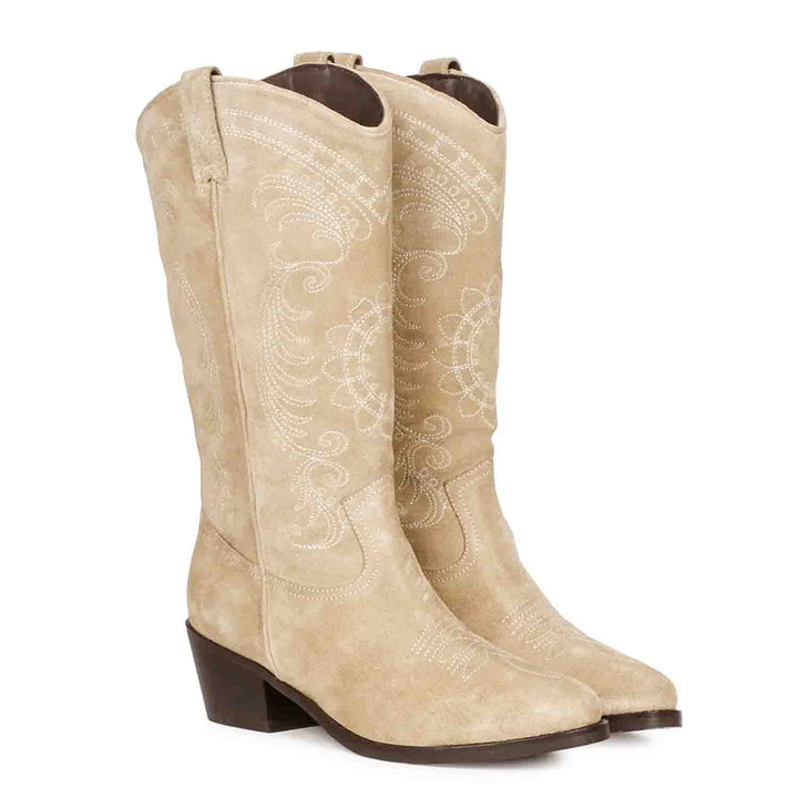 Saint Elodie Stitched Ivory Leather Handcrafted Cowboy Boots