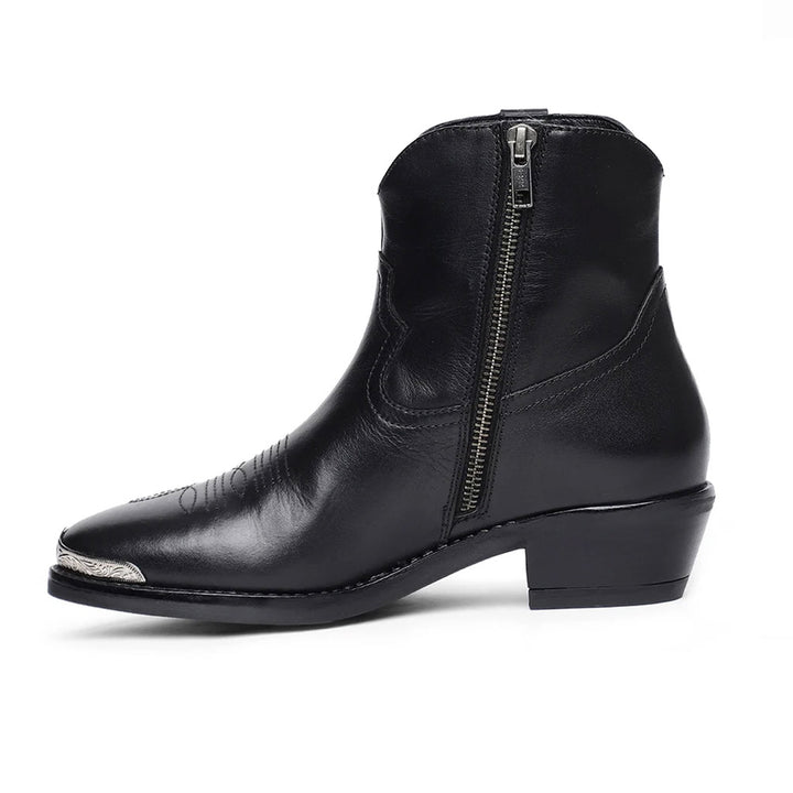 Saint Gessica Buckle Decorative Leather Ankle Boots