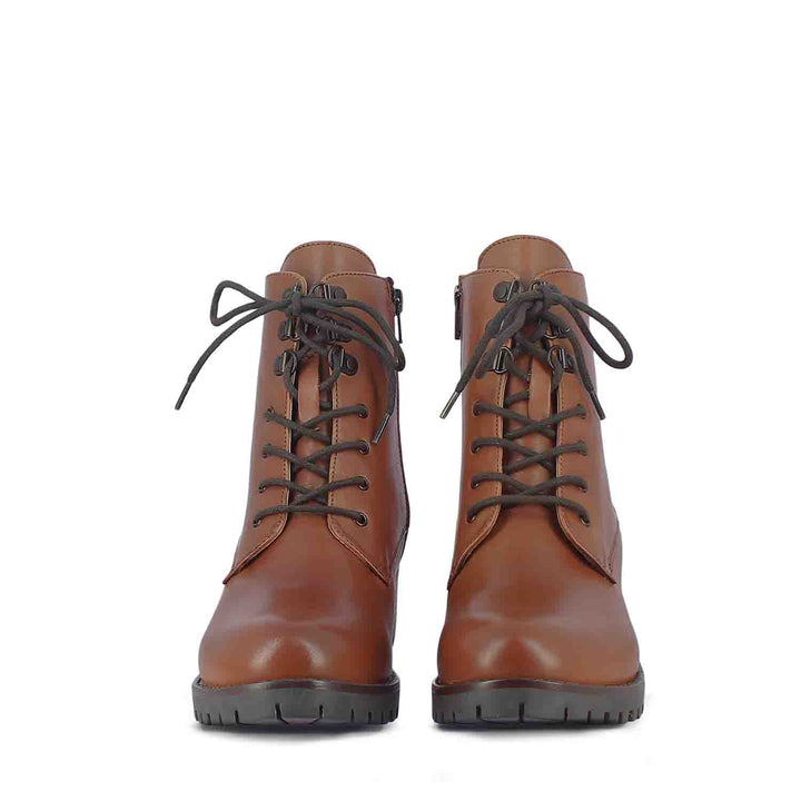 Saint Moira Tan Leather Lace up Ankle Boots