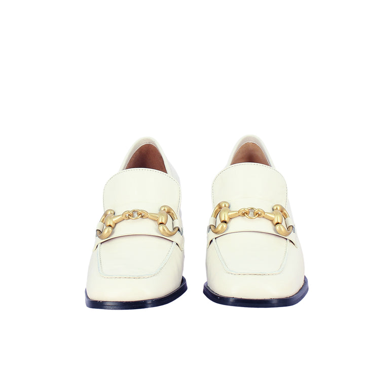 Saint Valentina White Leather Handcrafted Moccasins