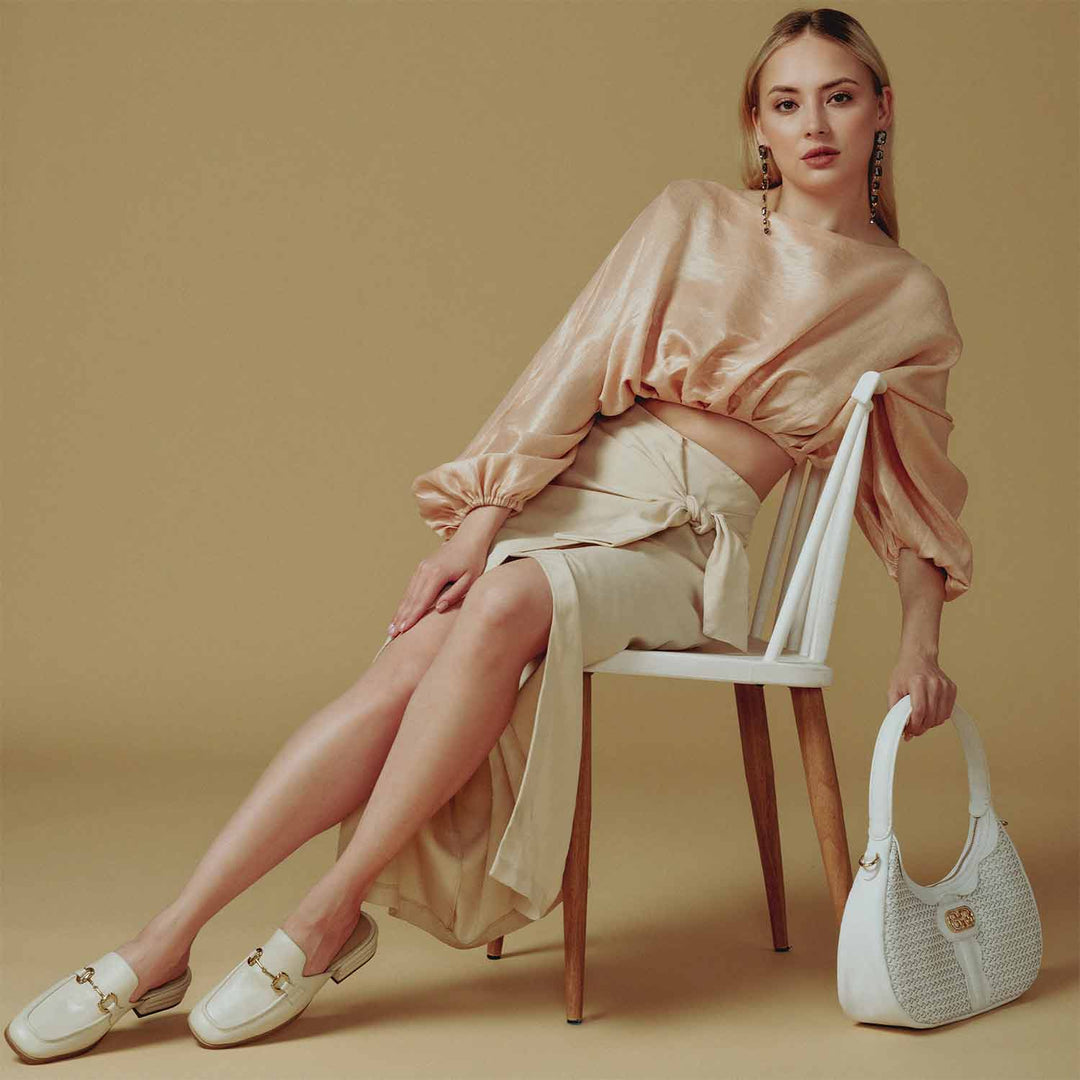 Tesorina White Hand Woven Leather Hobo Bags