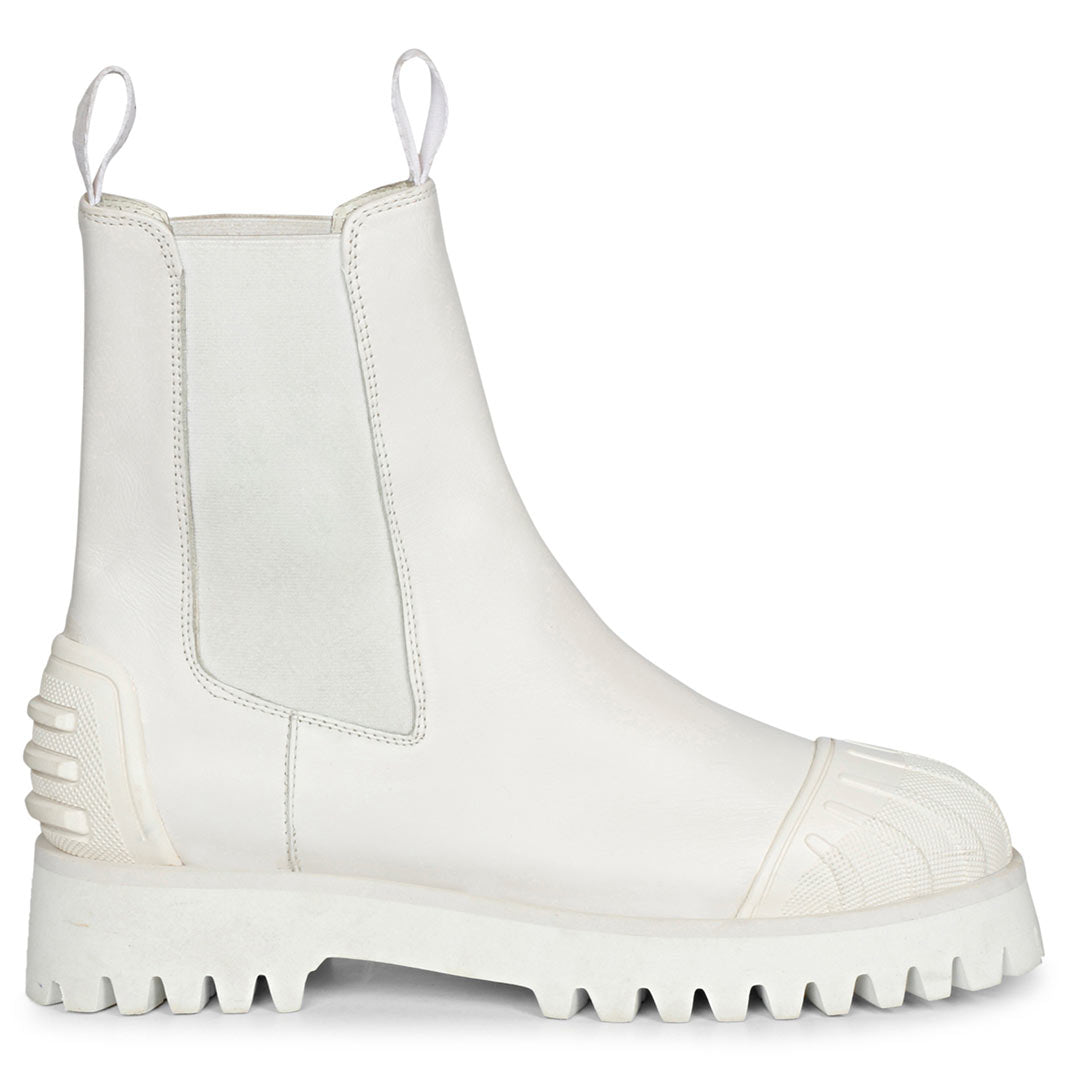 White leather high ankle boots by Saint Isla - stride in style, day or night