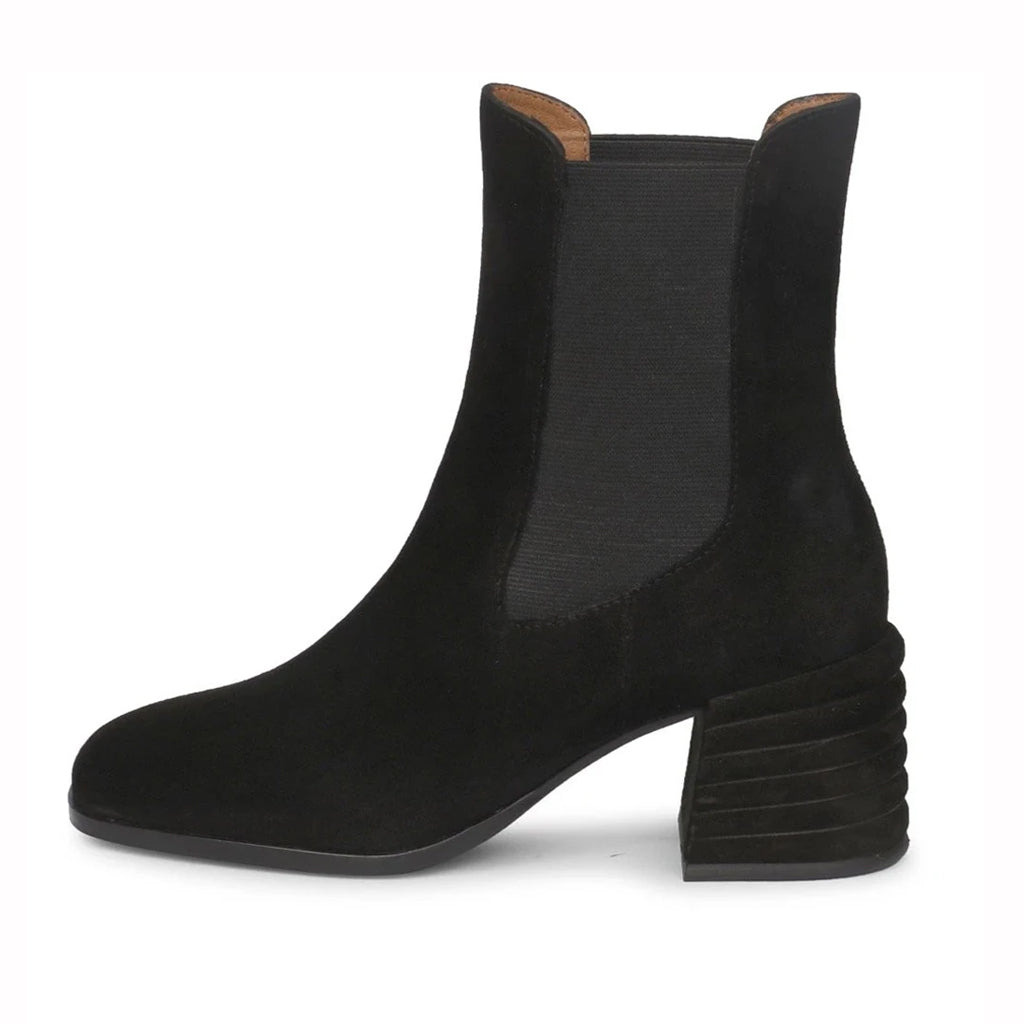 Saint Rachel Black Leather High Ankle Chelsea Boots